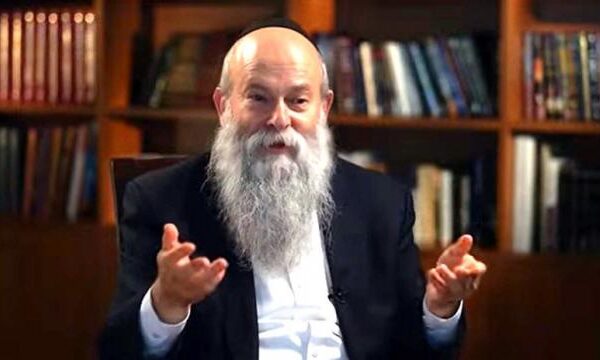 "Я вам кажу": Дуже поважний рабин із Дніпра назвав дату завершення війни - прогноз збігся з передбаченням ясновидиці
