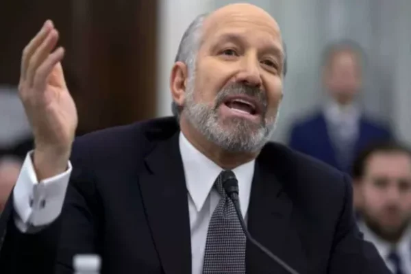 "Усе залежить від того, з якої точки зору дивитися...": Міністр торгівлі США пояснив "математику" Трампа щодо цін на ліки