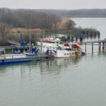 Російський танкер "Валерий Горчаков", атакований дронами, повільно йде під воду