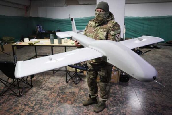 РФ почала встановлювати Starlink на дрони "Молнія" — ГУР