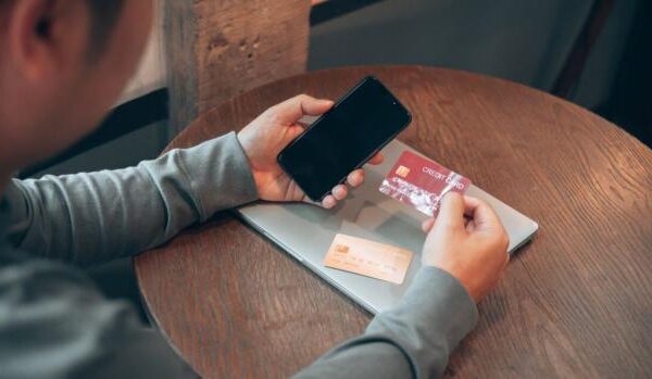 НБУ змінив правила банківських переказів: Ось що варто знати українцям