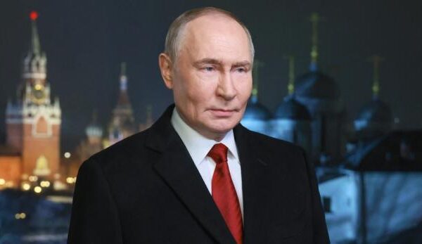 Не дав спокійно олів'є поїсти: Що Путін у новорічному зверненні казав росіянам