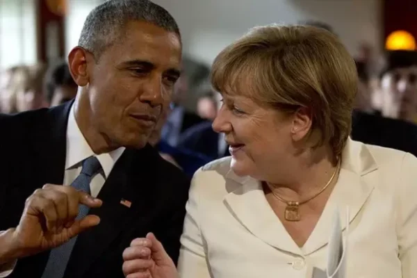 Канцлер Меркель була не в курсі? Німецька розвідка роками таємно прослуховувала розмови Барака Обами