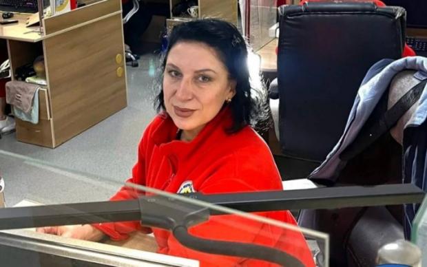 Не розгубилася: У Запоріжжі чотирирічна дівчинка самостійно викликала швидку для непритомної мами