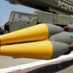 У лісі виникли вирви: Reuters дізналось, куди росіяни ударили "Орєшніком" на Львівщині