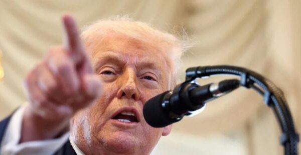 Дональд Фредович готує "підгрунтя": Трамп скаржиться помічникам на нездатність Канади протистояти Росії і Китаю