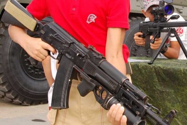 Росія масштабно готує дітей до війни,  - СЗР