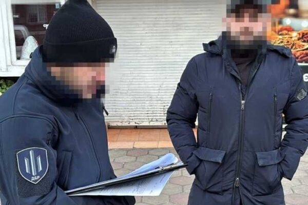 Правоохоронці ліквідували транснаціональний канал постачання кокаїну до України