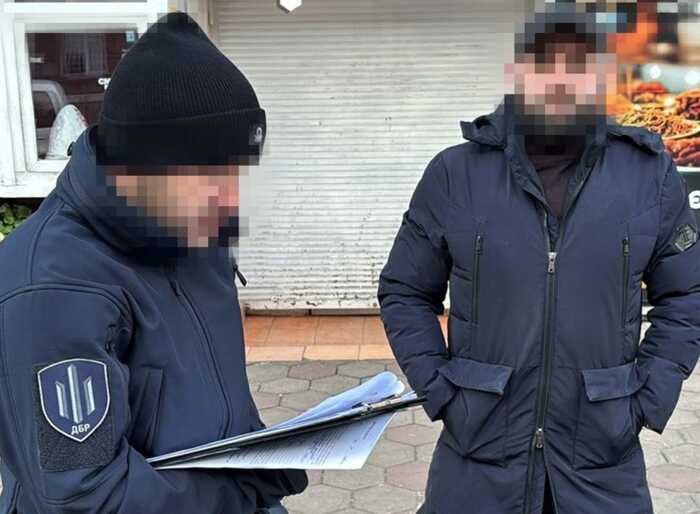 Правоохоронці ліквідували транснаціональний канал постачання кокаїну до України