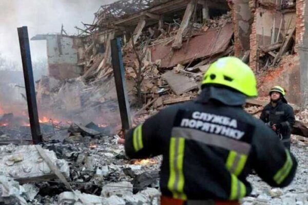 Російські дрони атакували Київ: у Солом’янському районі зафіксовано влучання та падіння уламків