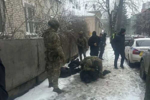 У Вінниці викрили групу, що за 2 тисяч доларів «відбивала» військовозобов’язаних від мобілізації під прикриттям ГО