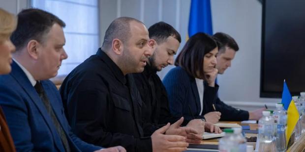 У Білому домі заявили, що тристороння зустріч в ОАЕ була продуктивною, - ЗМІ