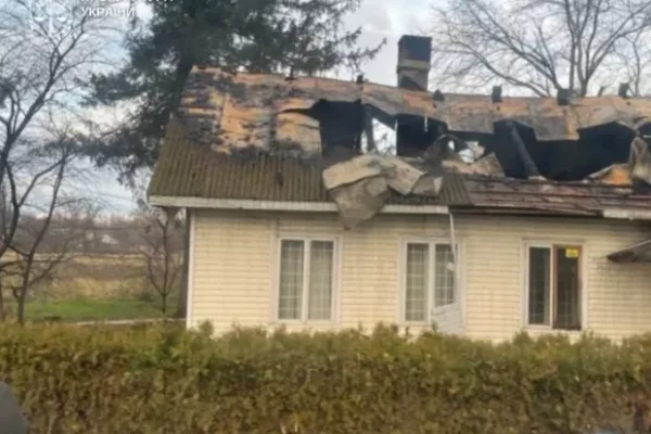 Чергові любителі "легких грошей": На Буковині іноземці підпалили сільраду на замовлення російських спецслужб