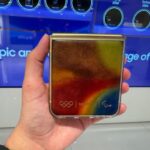 Дали тільки гігієнічні набори: Росіяни з білорусами на Олімпіаді скаржаться, що не отримали в подарунок ексклюзивні смартфони, як решта спортсменів