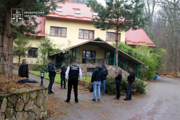 Готельний комплекс на державних землях Закарпаття: Викрито масштабну схему за участі нардепа від ОПЗЖ