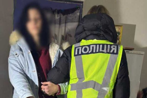 У Києві перед судом постануть 10 членів наркобанди, що торгували наркотиками