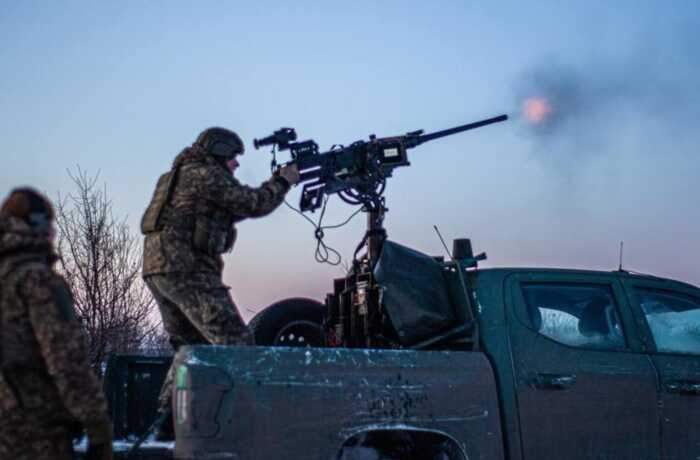 РФ атакувала Україну ракетою та 154 дронами: ППО збила 111 безпілотників