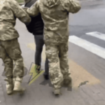 На Прикарпатті чоловік поранив військових ТЦК