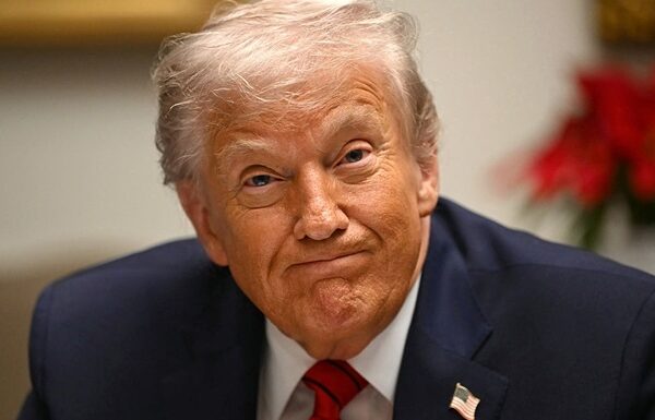 Трамп заявив, що війна з Іраном майже завершена - військова потуга ворога практично знищена