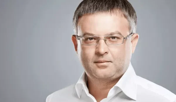 Консьєржка бачила сина покійного: Експертиза підтвердила, що українського банкіра в Мілані задушили до того, як викинули з вікна