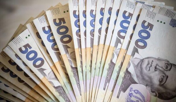 Українцям перерахували платіжки за комуналку: Ось які суми відняли