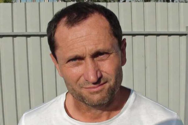 Суд зобов’язав фігуранта “лізингової банди” автокрадіїв Юрія Савчука сплатити сотні тисяч адвокату з оточення Юрія Єриняка “Молдована”