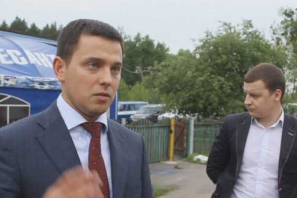 Ексчиновник Нацполіції Вязмікін осів на Лазурному узбережжі та сплив у схемах довкола податкових потоків