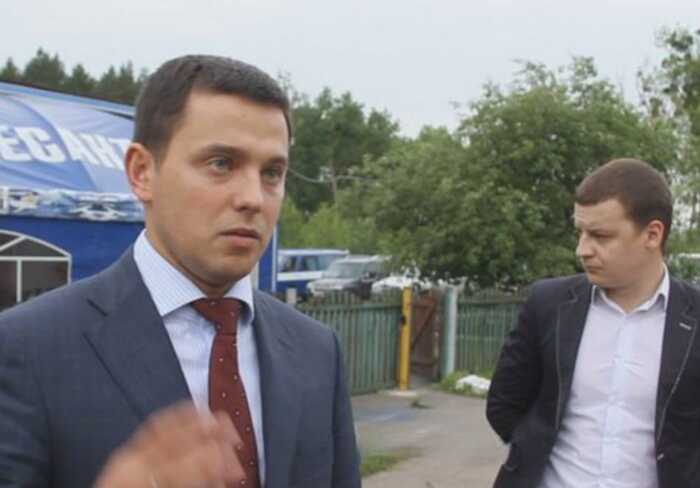 Ексчиновник Нацполіції Вязмікін осів на Лазурному узбережжі та сплив у схемах довкола податкових потоків