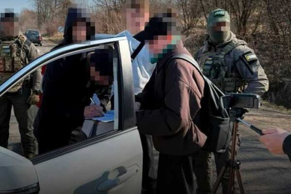 НАБУ і САП викрили суддю з Чернівецької області на підбурюванні до хабаря 30 тисяч доларів