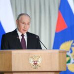 Reuters: Путін витрачає на окуповані землі України утричі більше, ніж на розвиток 20 регіонів РФ