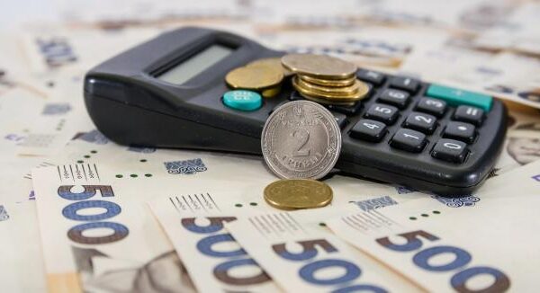 Свої - для своїх? Колишній замгенпрокурора відсудив пенсію як у 50 пенсіонерів - скільки йому платить ПФУ