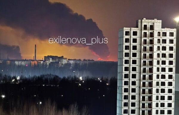 Добрі дрони рознесли один із найбільших НПЗ Росії, котрий до всього ще відіграє важливу роль у забезпеченні окупаційної армії Путіна