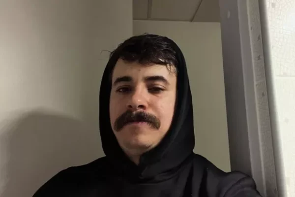 "Ми не таксі": Поліцейські відмовилися допомогти ветерану зі зламаним протезом