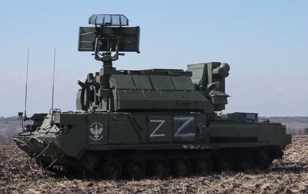 Російський ЗРК Тор на гусеничній базі