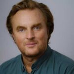 Балет і кеш: заступник директора академії танцю Олексій Дроздов приховав понад 4 мільйони гривень у декларації