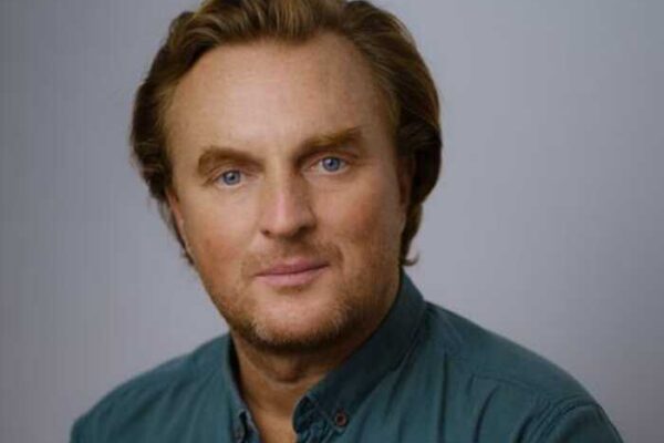 Балет і кеш: заступник директора академії танцю Олексій Дроздов приховав понад 4 мільйони гривень у декларації