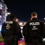 Друкарня біля ліжка: у Польщі за підробку злотих затримали ексрозвідника з України