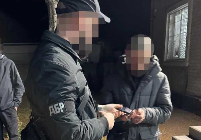 Побили 60-річного чоловіка: ДБР затримало начальника групи Ковельського ТЦК за перевищення повноважень