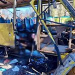 Окупанти вдарили по автобусу у Нікополі: 3 загиблих, 15 поранених