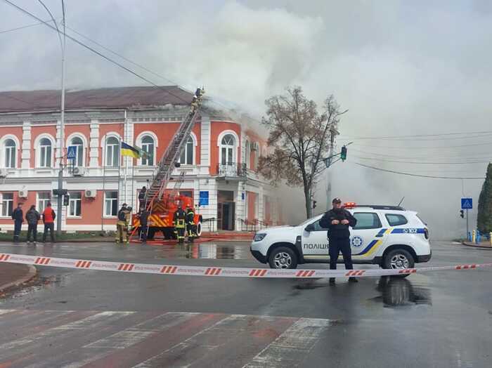 Атака РФ на Прилуки: щонайменше п’ятеро поранених, одна жінка у тяжкому стані