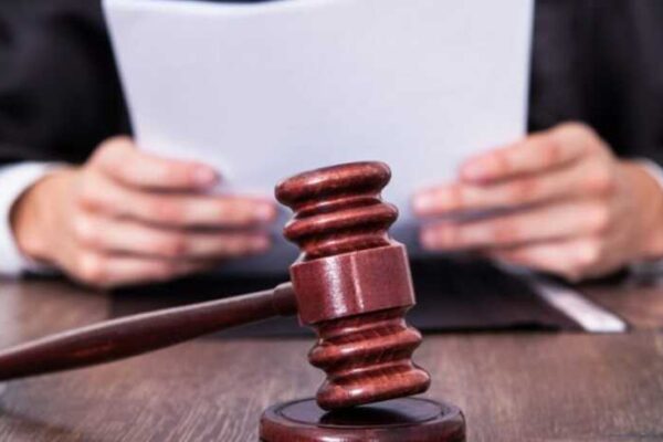 Били, бо не хотів одягатися: на Одещині виховательку судитимуть за катування 6-річної дитини