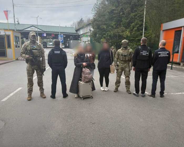 На кордоні зі Словаччиною затримали іноземку за організацію каналу секс-торгівлі українками