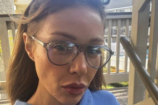 Тіна Кароль зізналася, чому найняла прислугу з Філіпін, та розповіла про ще деякі нюанси свого маєтку за містом