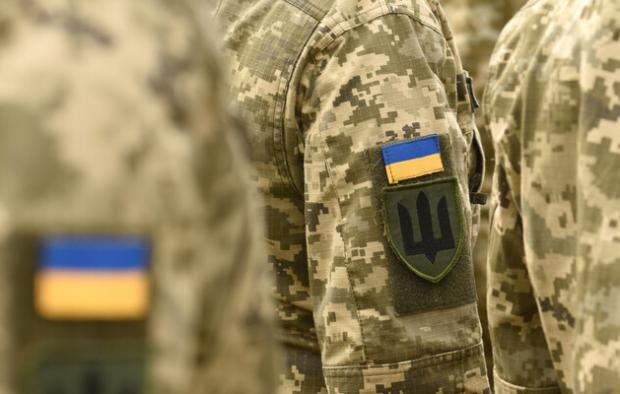 В Україні хочуть змінити правила виїзду для 18–22-річних: Ось що заявили в Раді