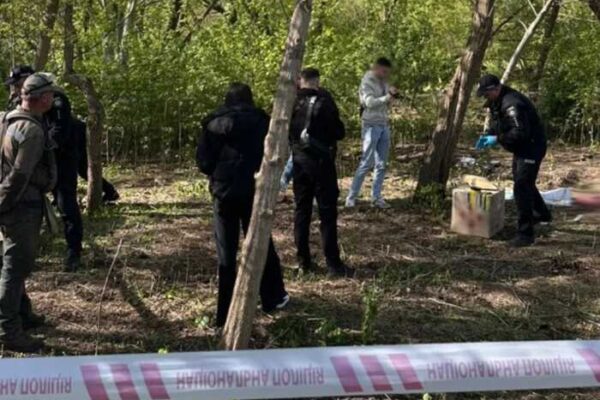 У львівському парку знайшли тіло немовляти