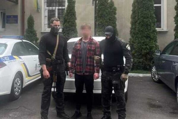 Поліція затримала 19-річного хмельничанина, який намагався підпалити мечеть у Львові