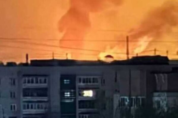 Сили оборони уразили Ярославльський НПЗ, зафіксовано пожежу