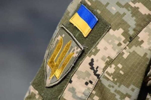 У Львові перехожі пошкодили автомобіль ТЦК та витягли мобілізованого чоловіка