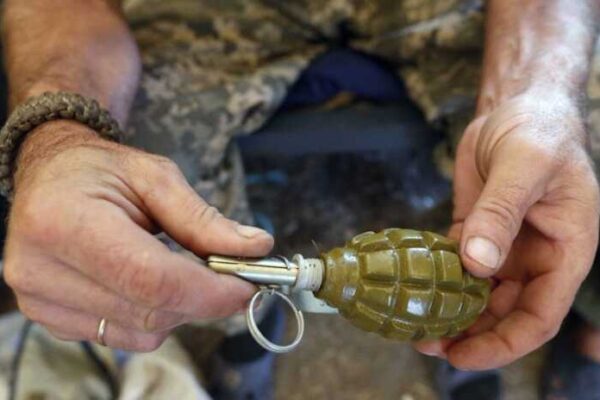 На Київщині затримали чоловіка з гранатами та набоями вдома
