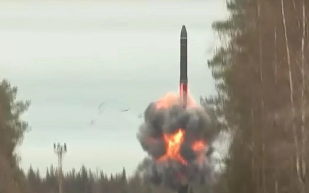 Експерт розповів, скільки Росія наразі має в своєму арсеналі ракет "Орєшнік" і що Україні з цим робити